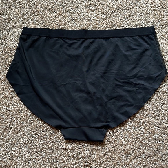 Auden Bonded Edge Brief ๐ค size L - Picture 3 of 4
